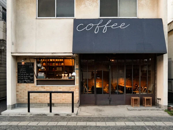 RACOFFEE(ラコーヒー) 〜 独創的な空間で味わうこだわりのコーヒー