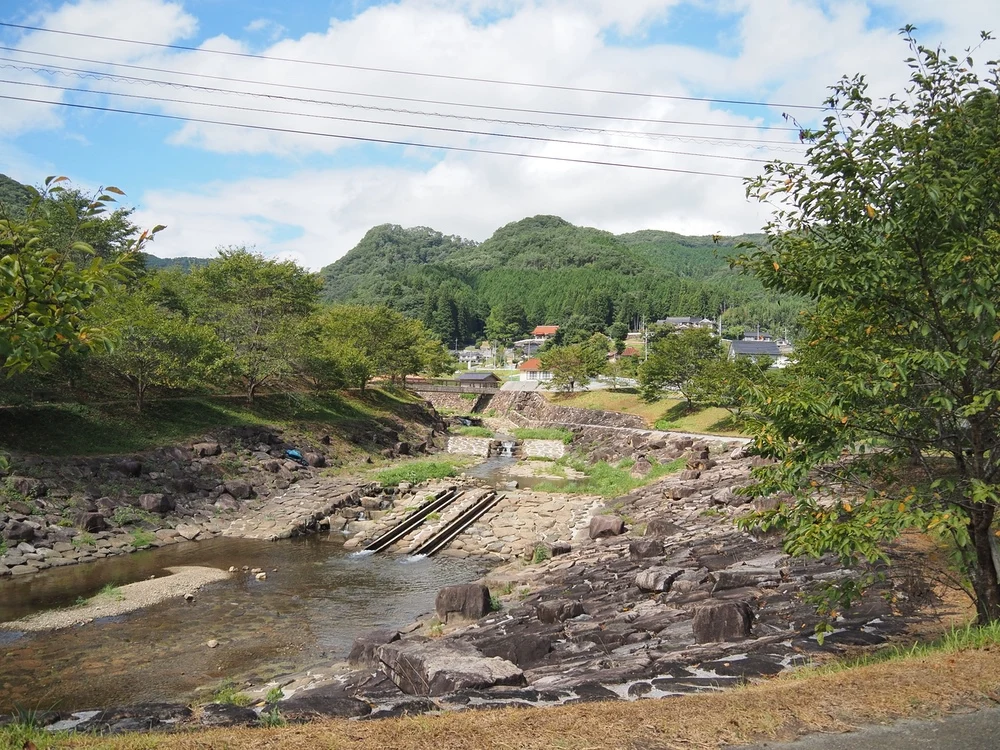 新見市
