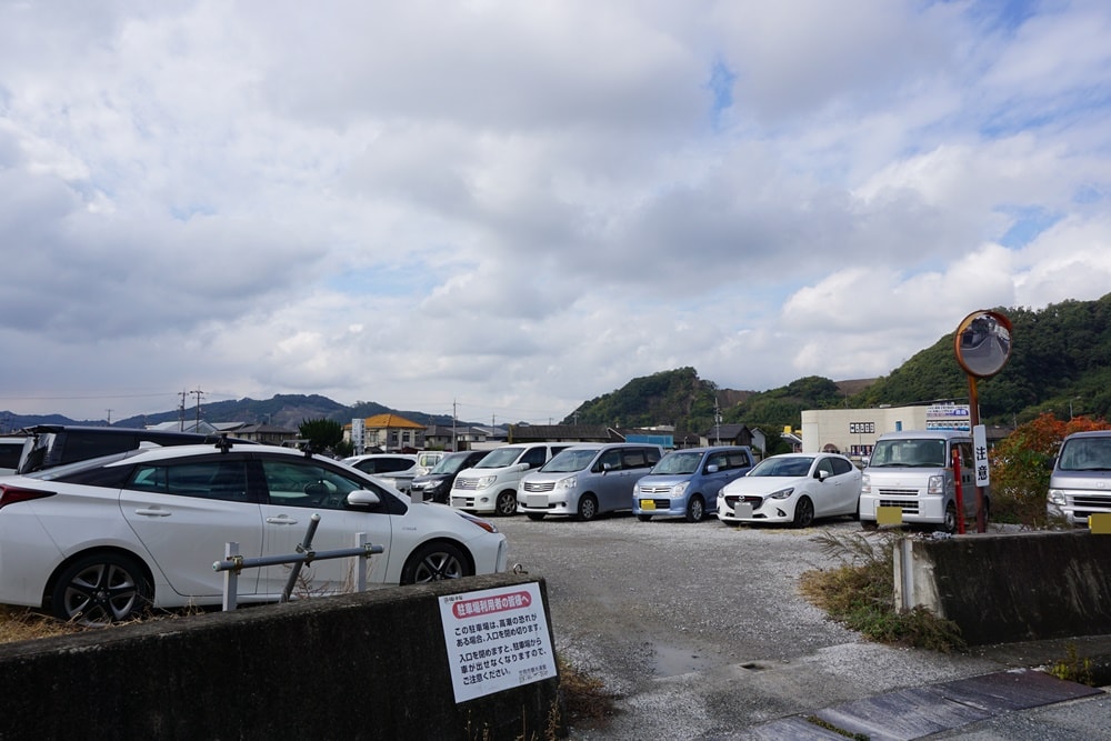 住吉港北側にある駐車場