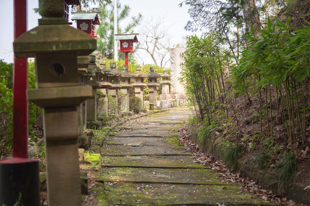 白雲大社の参道