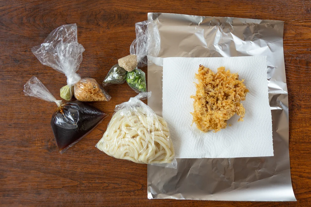 かわはら:持ち帰り(イカ入りぶっかけうどん) 袋