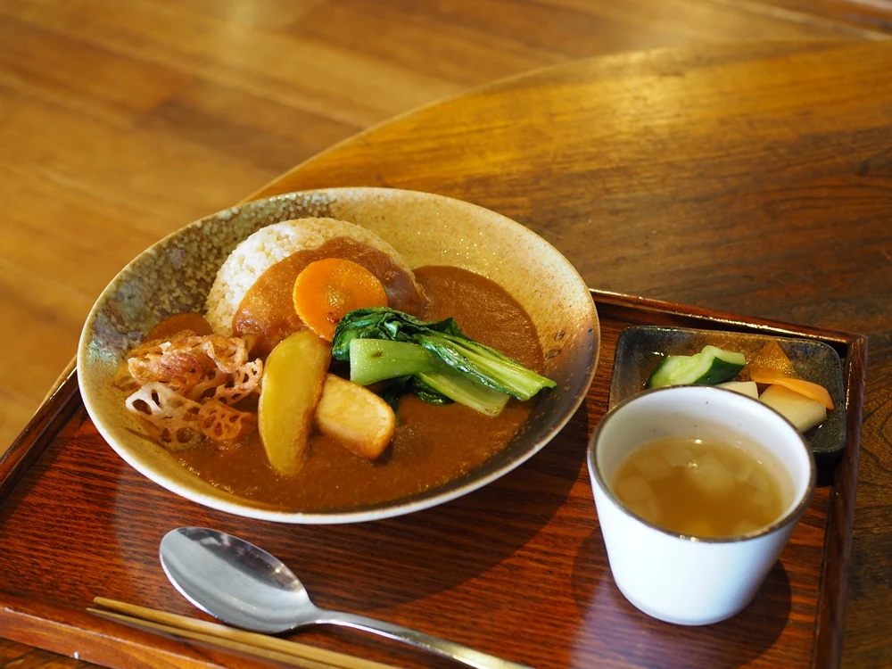 三宅商店美観地区_カレーセット