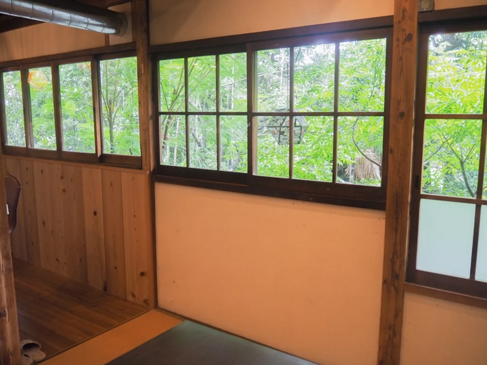斎館 座ったときの景色