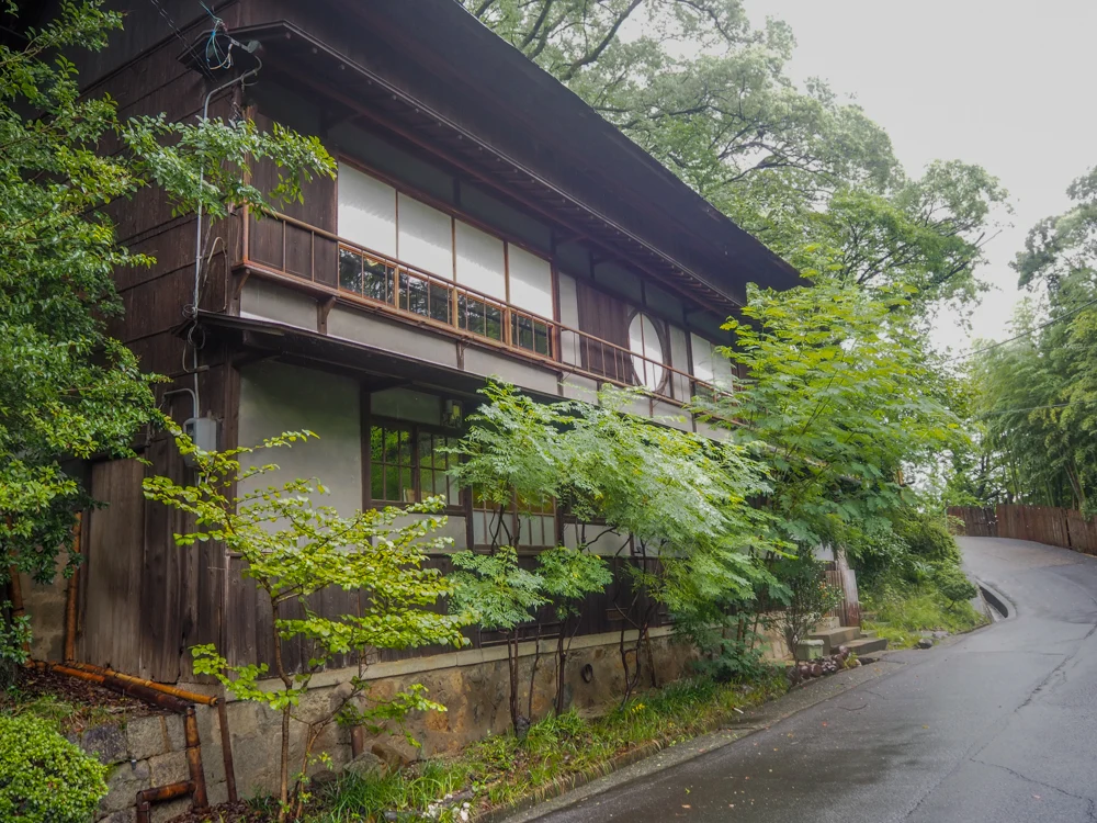 斎館 外観