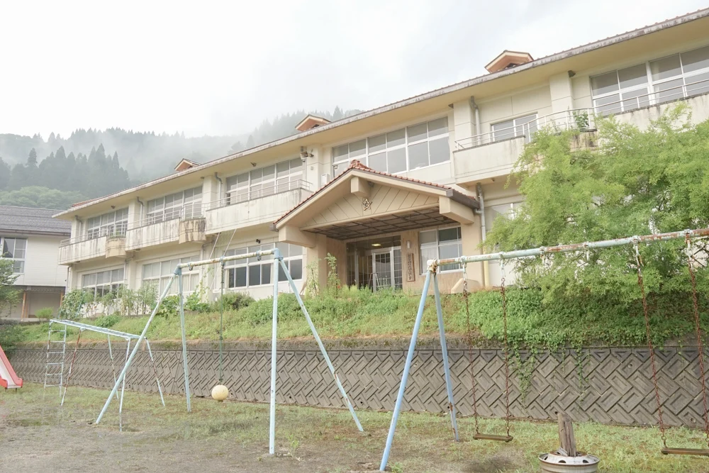 旧神郷小学校見学5