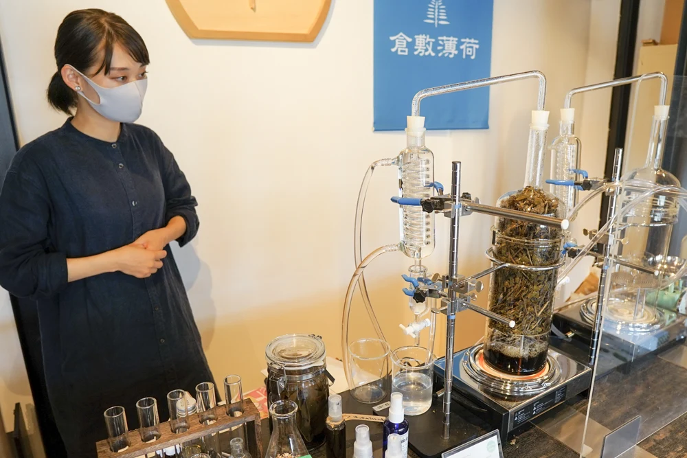 化学実験に使うようなガラス器具