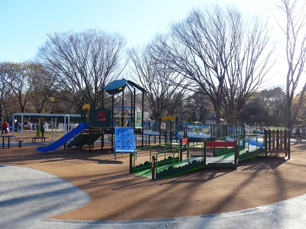都立砧公園「みんなのひろば」