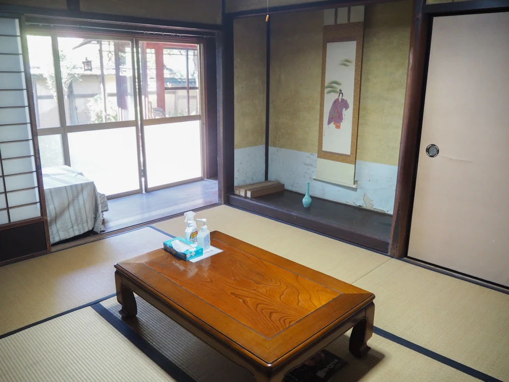 つくぼ片山家_控室