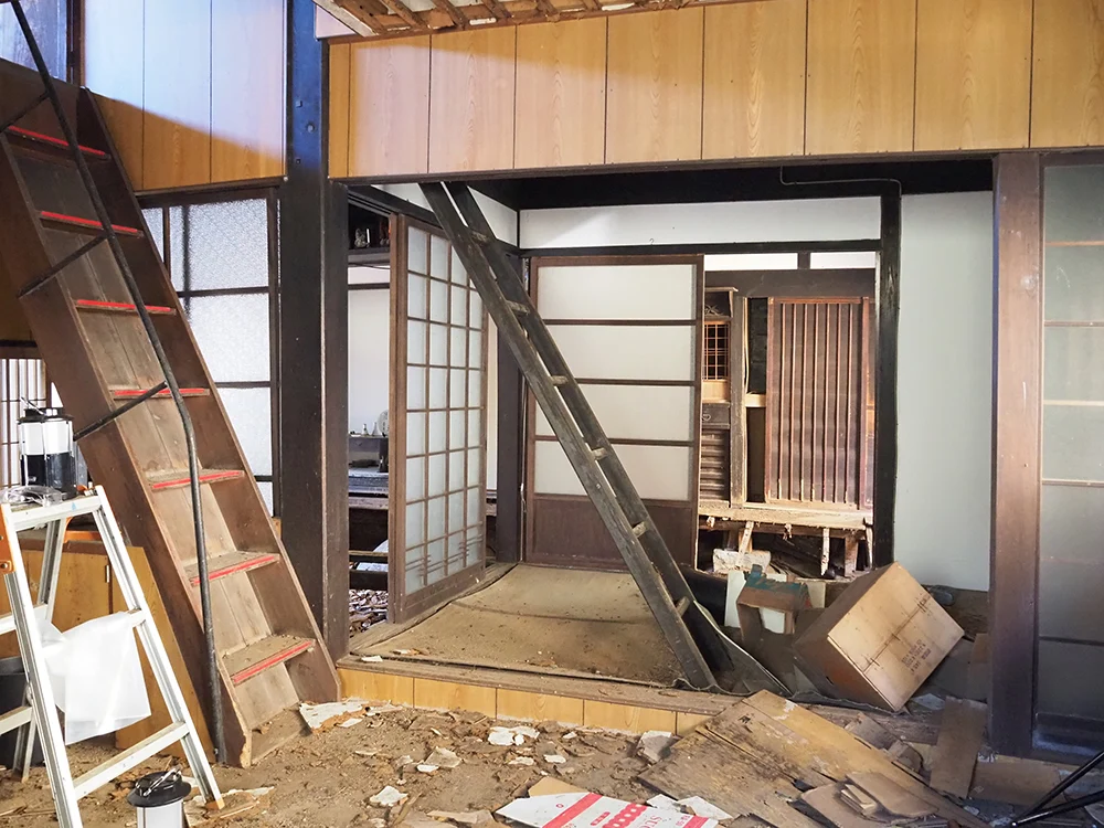 再生中の民家