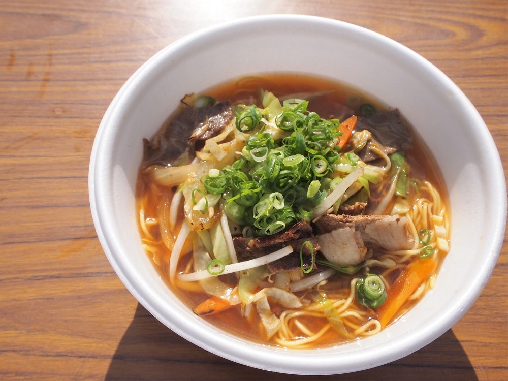 備中備後麺パラダイス にいみ茶屋いのししラーメン