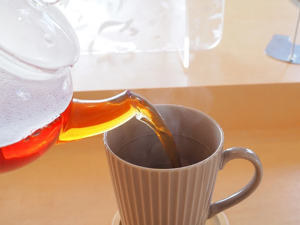 店のおすすめ紅茶、フォションアップルティー。りんごの爽やかな香りに癒されます。
