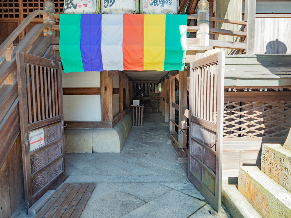 由加神社本宮:拝殿