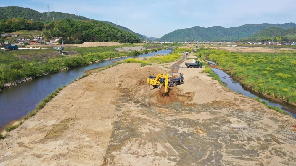 河川の掘削工事