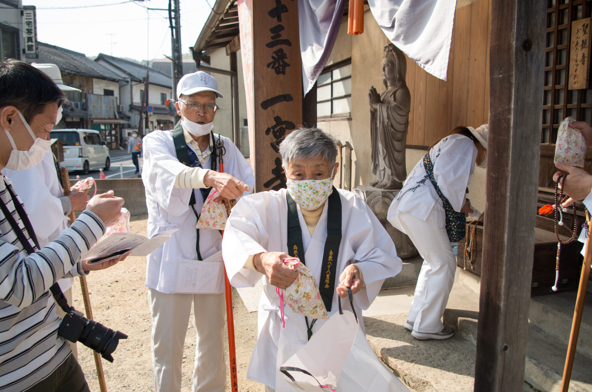 第83番札所にて
