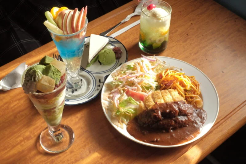 サンレモン 〜 大きなレモンのオブジェが目印の喫茶店