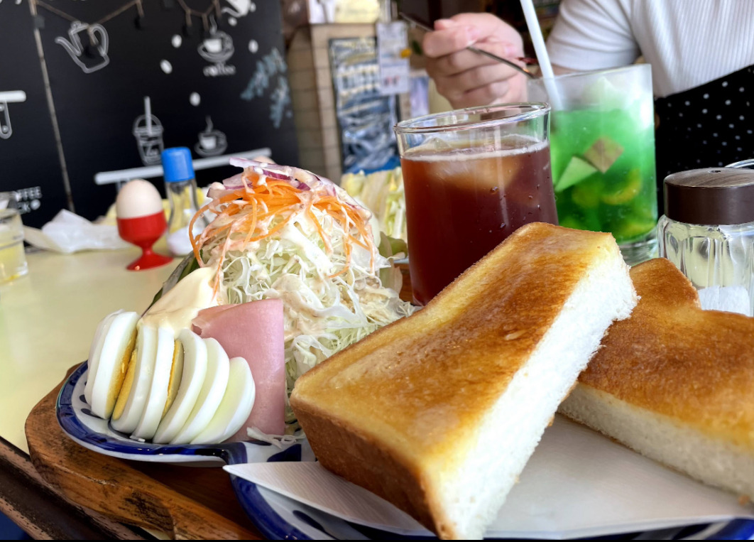 サンレモン　分厚い食パンのサンセット