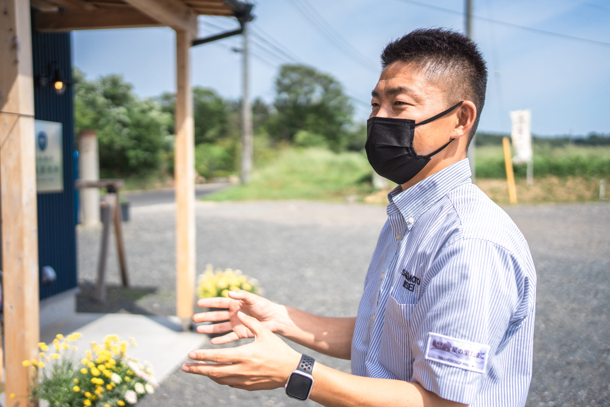 阪本鶏卵について説明する阪本さん2