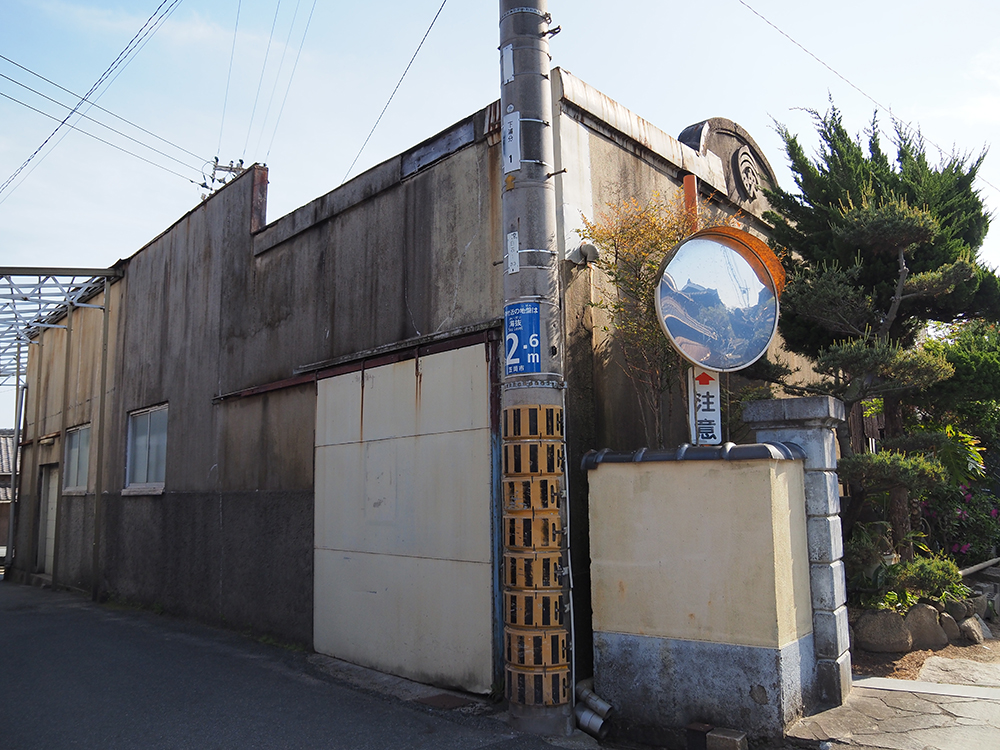 白石島の路地