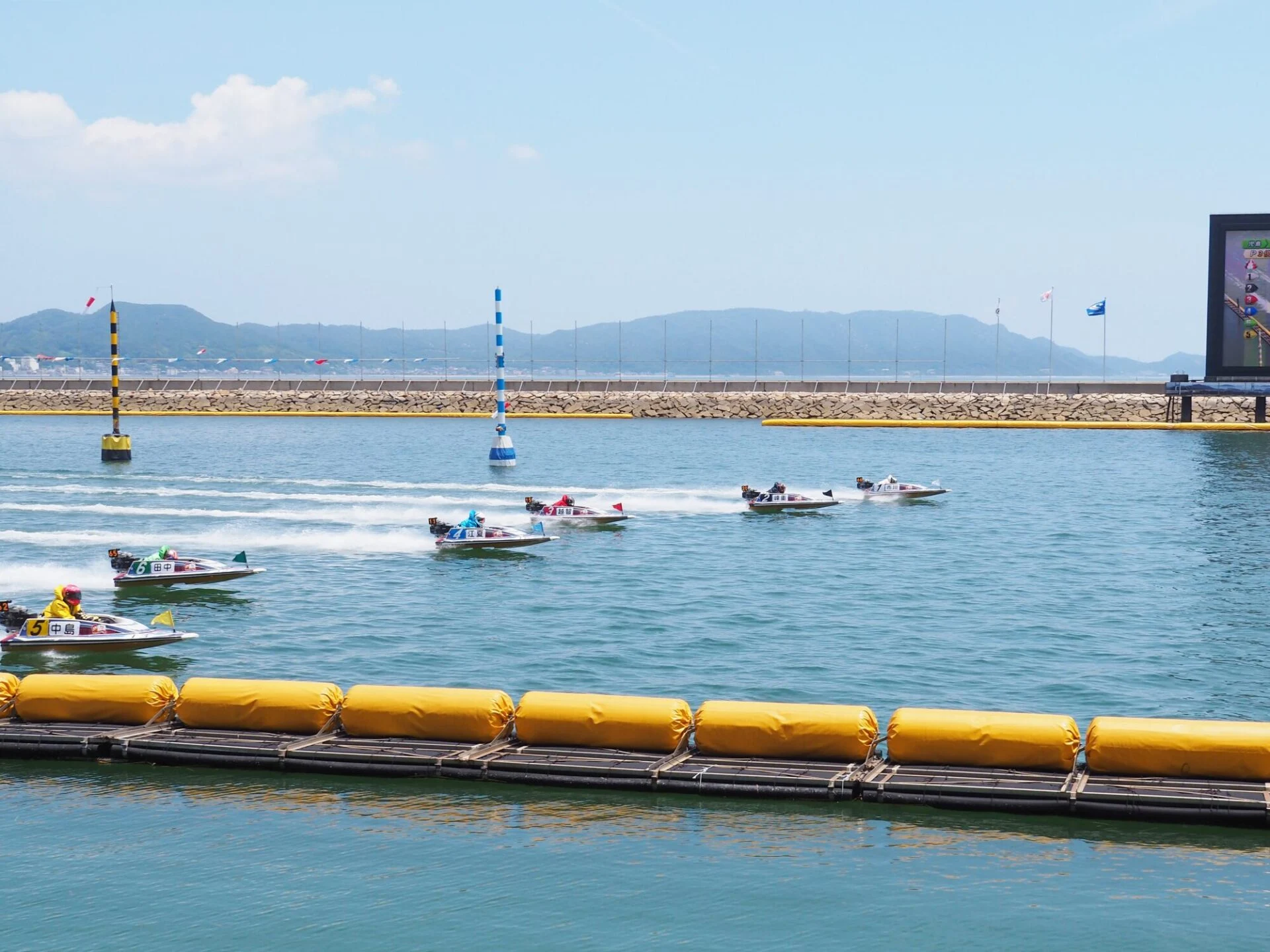 ボートレース児島 ～ 訪れるとイメージが変わる、瀬戸内海の美しさを堪能できる施設