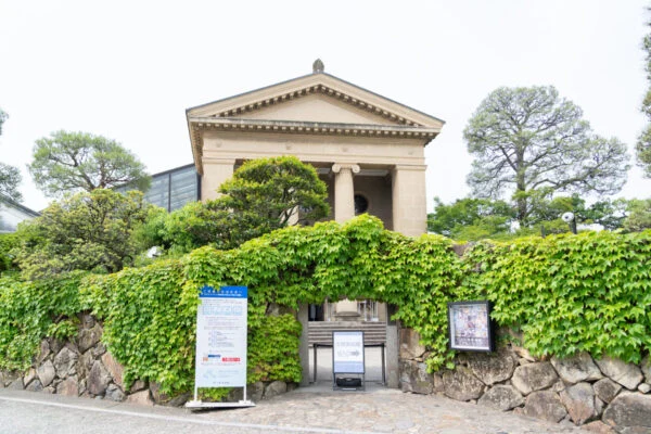 建築物としての「大原美術館 本館」 ～ 1930年当時は最先端。鉄骨鉄筋コンクリート造でエコなローマ神殿風建築（くらしき建築紀行 Vol.5）