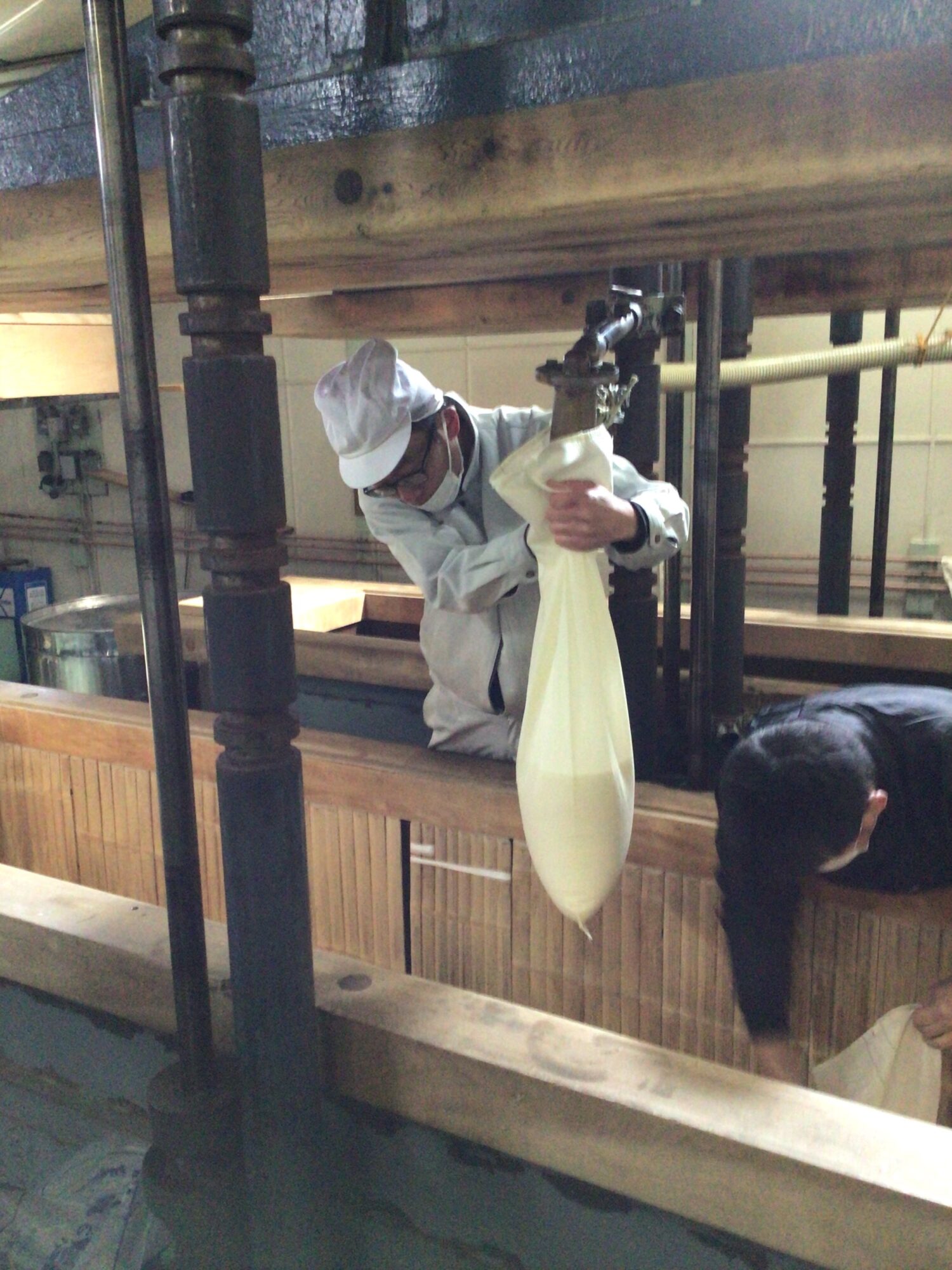 大吟醸の製造のようす (提供:森田酒造)