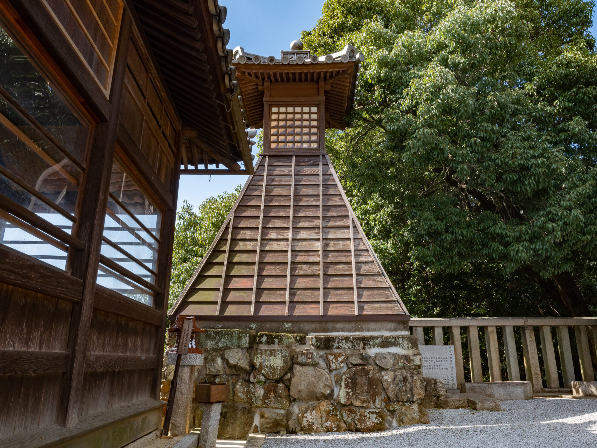 阿智神社 高灯籠