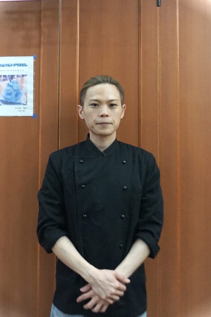 有信さん