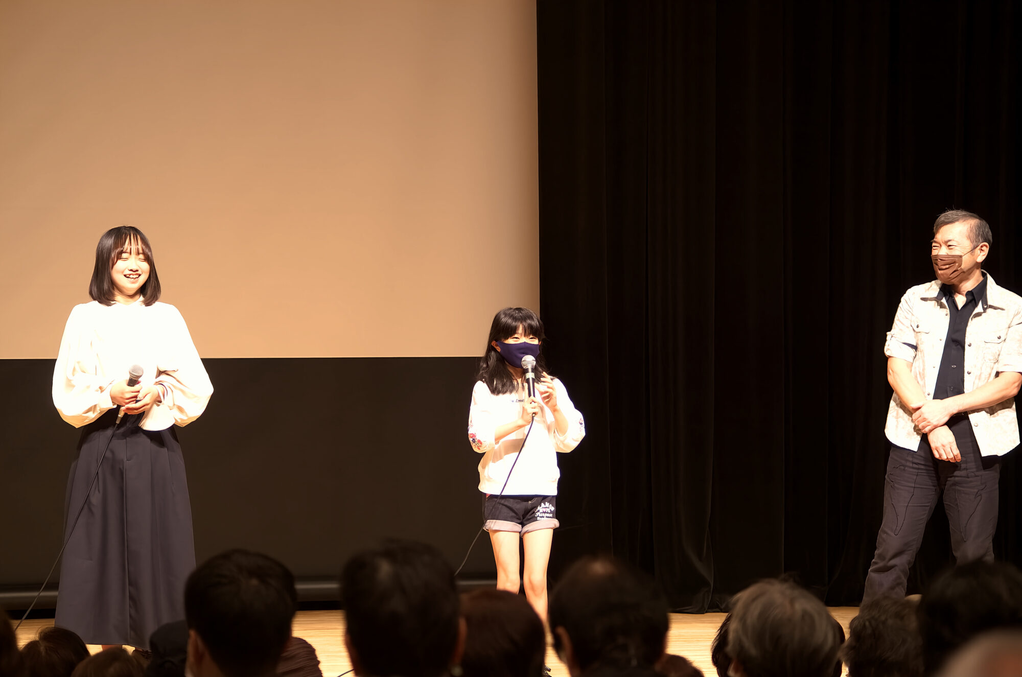 左から青木さん、與曽井さん、大滝さん