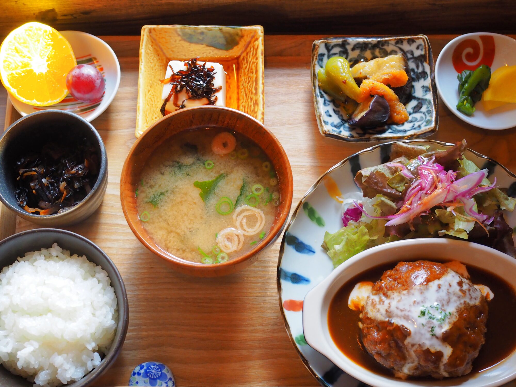 定食_庭とブンガク