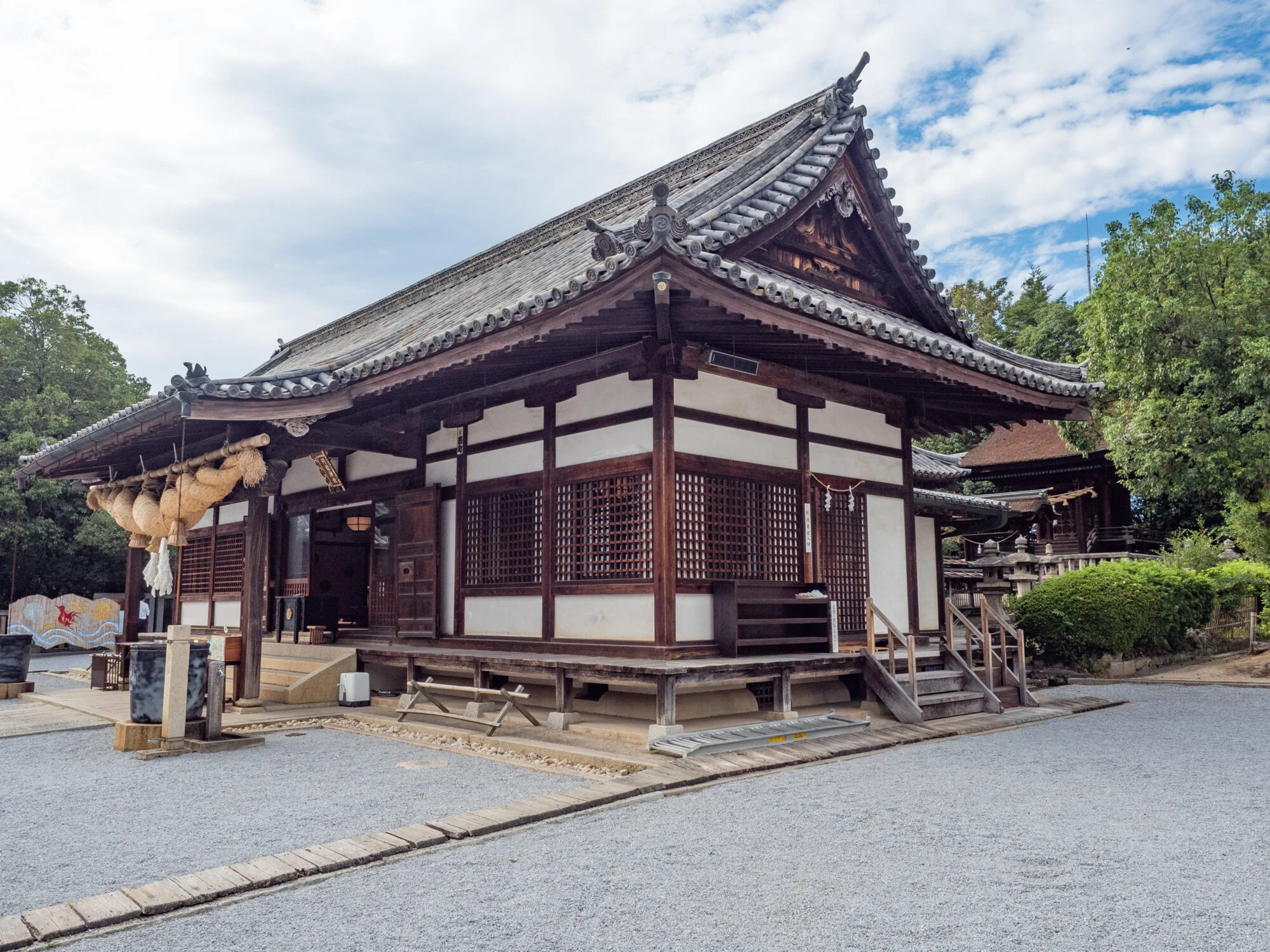 阿智神社:社殿