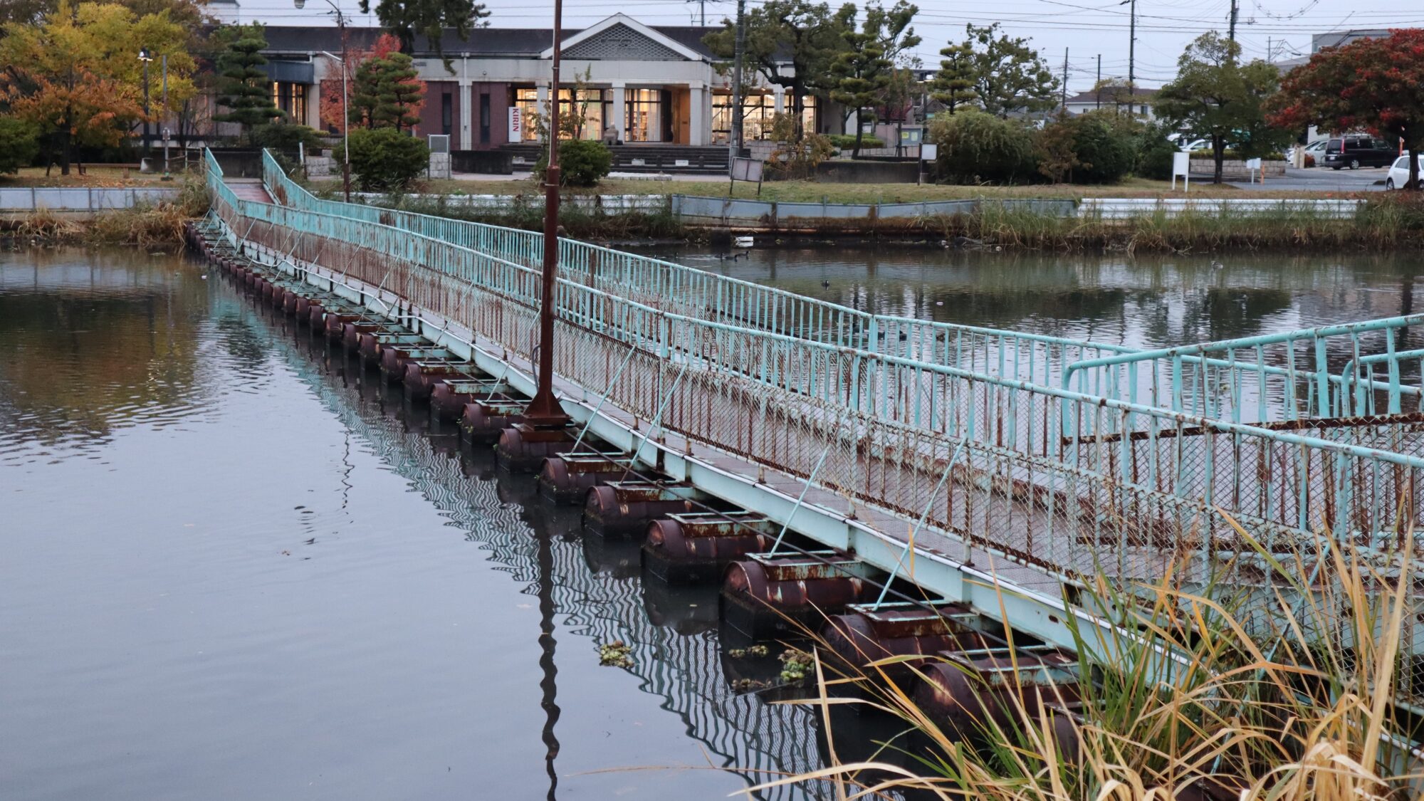 ドラム缶橋
