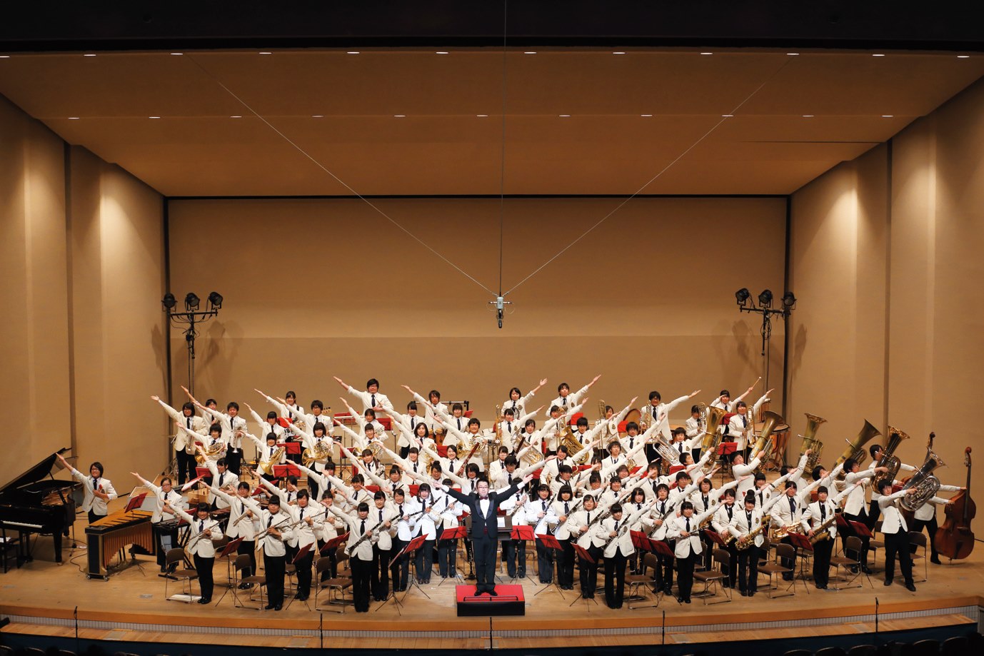 写真提供 ： 金光学園音楽部吹奏楽団
