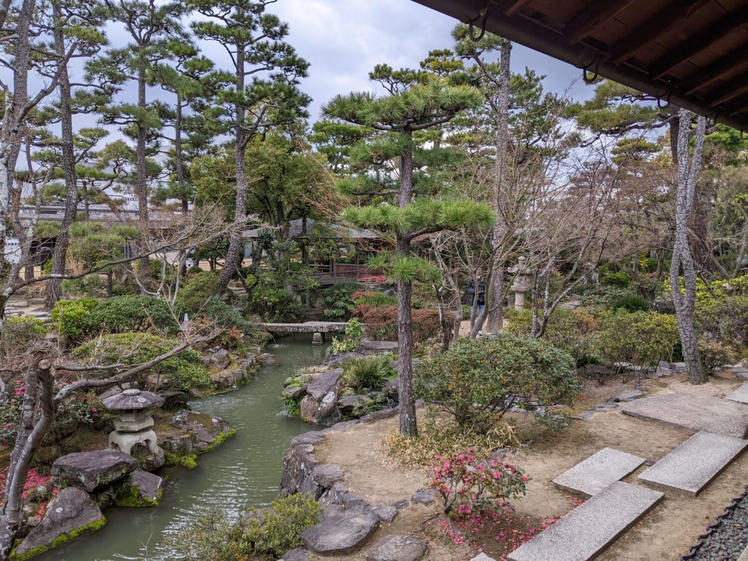 新渓園