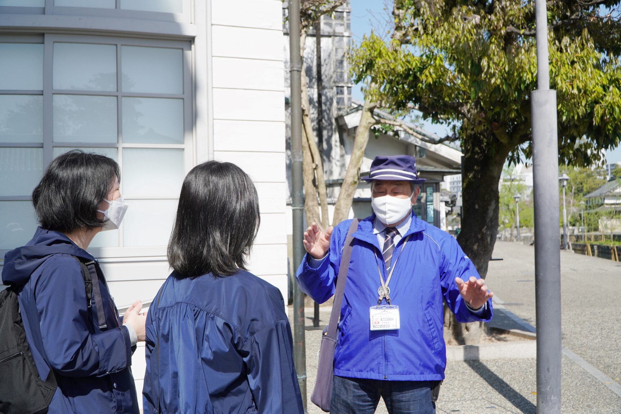 写真右：髙橋泰雄さん