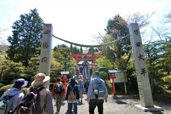 市民あるく日（令和5年4月9日開催）～ 春のぽかぽか陽気のもと木華佐久耶比咩神社をたずねて