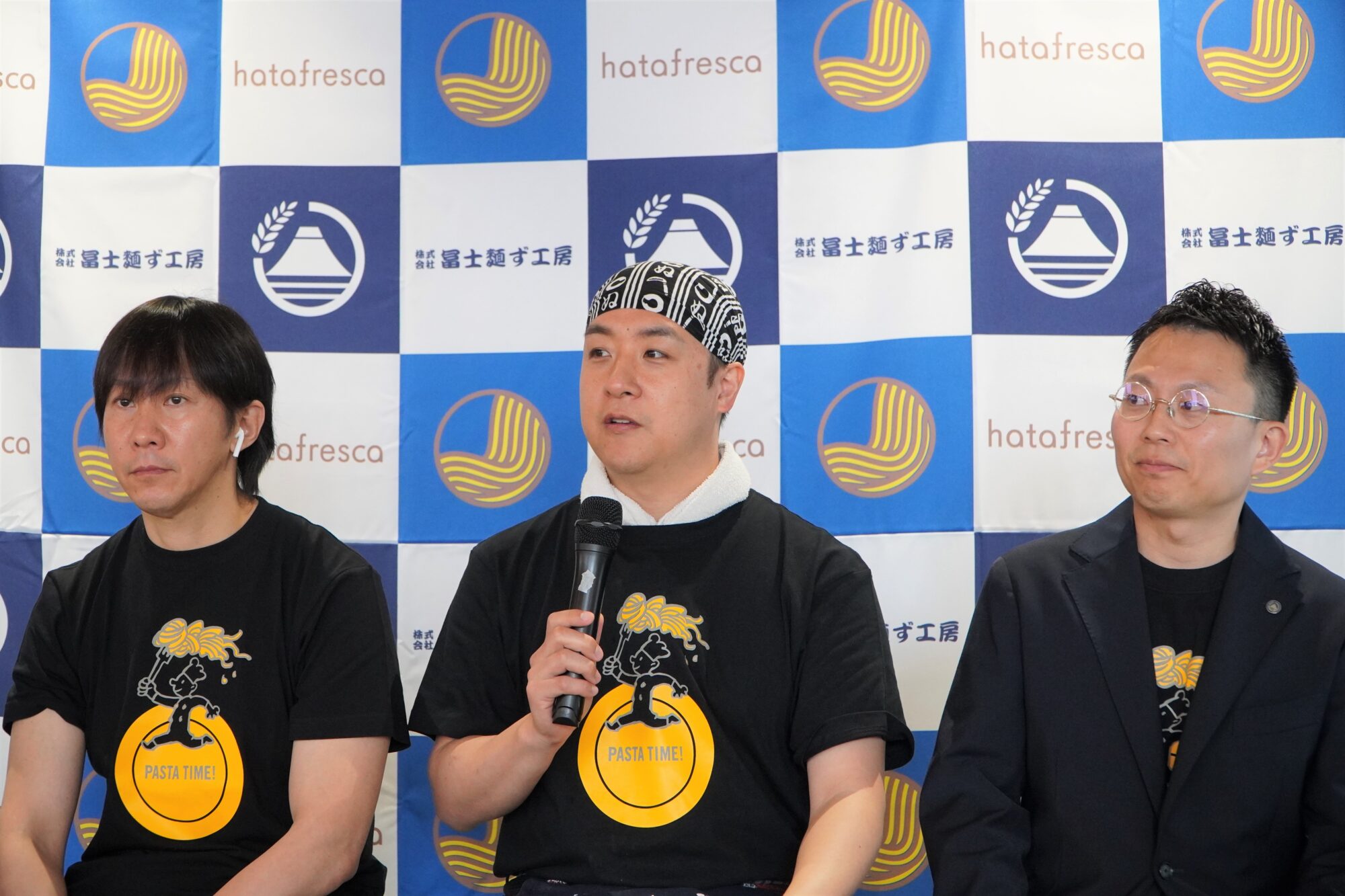 写真中央が大野さん