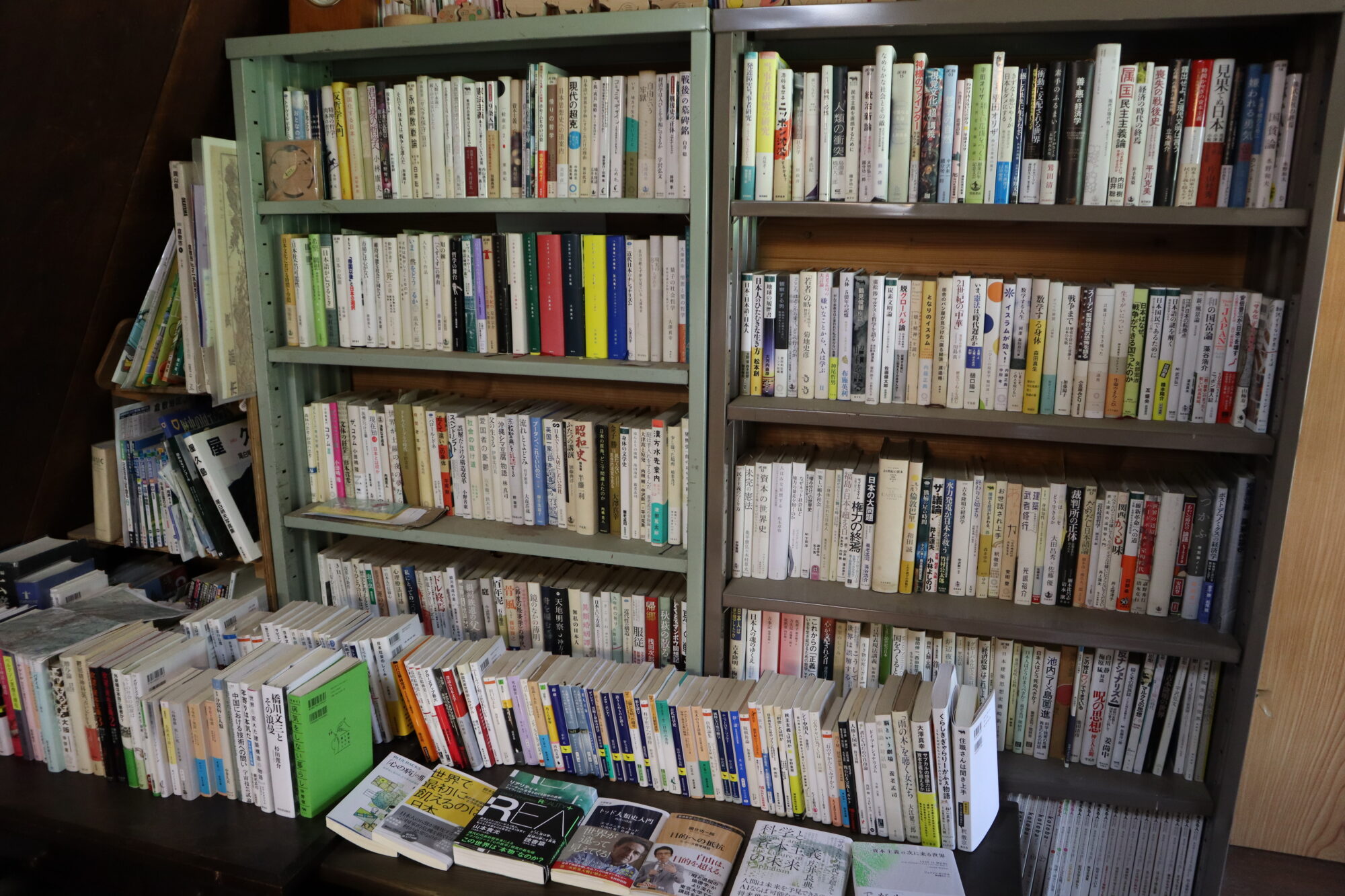 店内の図書