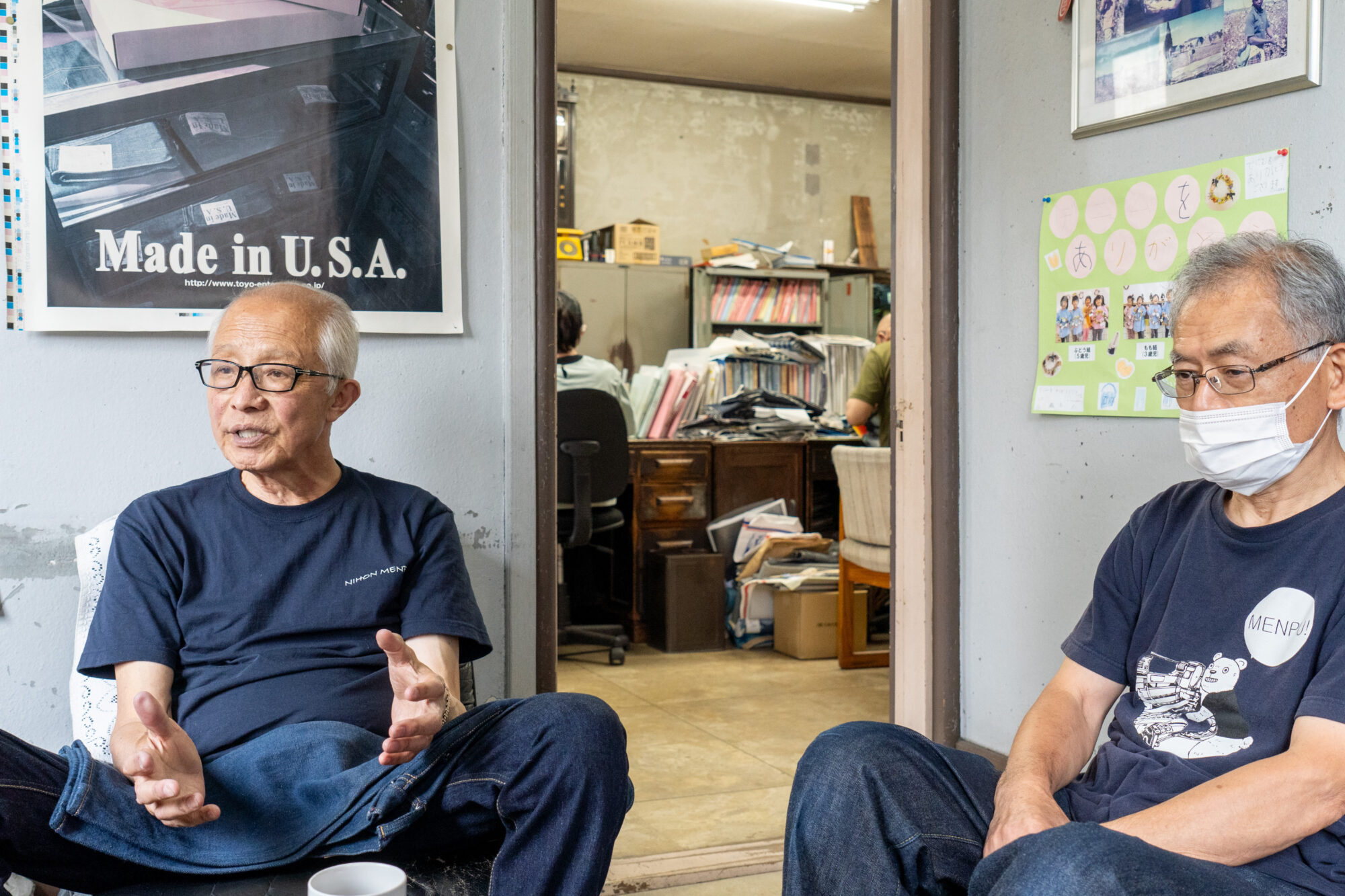 川井社長と取材のサポートをしてくださった取締役経理部長の山本さん