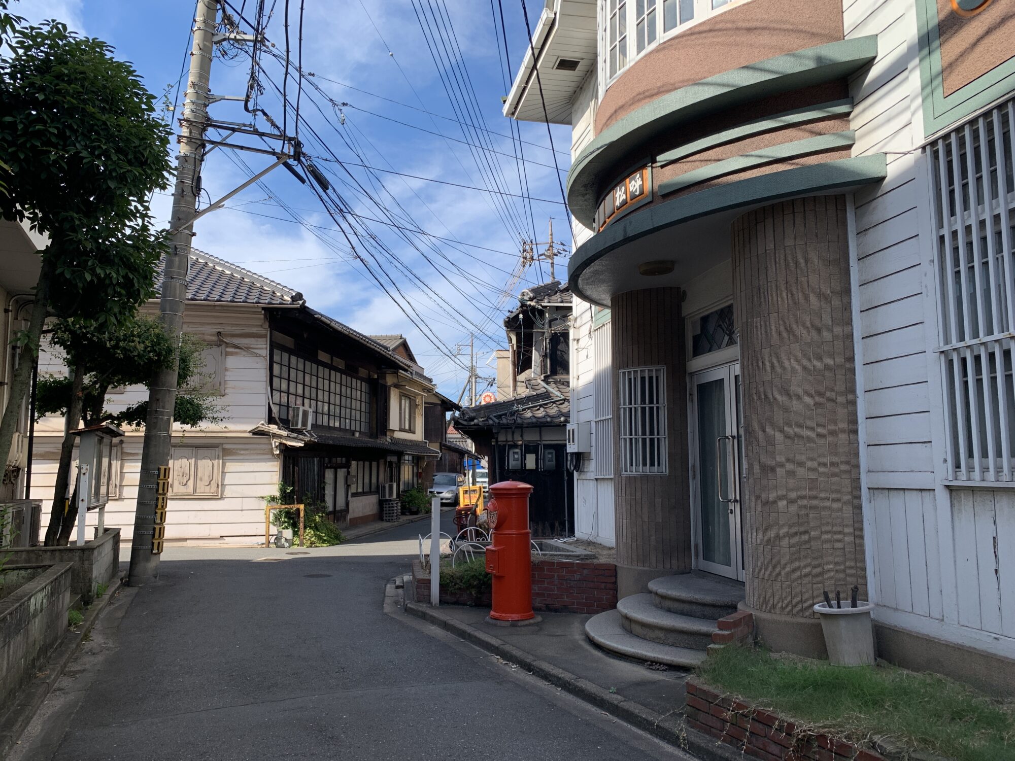 古いまちなみ