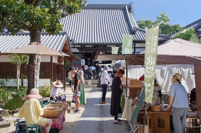 倉敷路地裏マルシェ＠誓願寺門前朝市（令和5年8月12日）～ 平安時代から続くお寺からのおもてなし