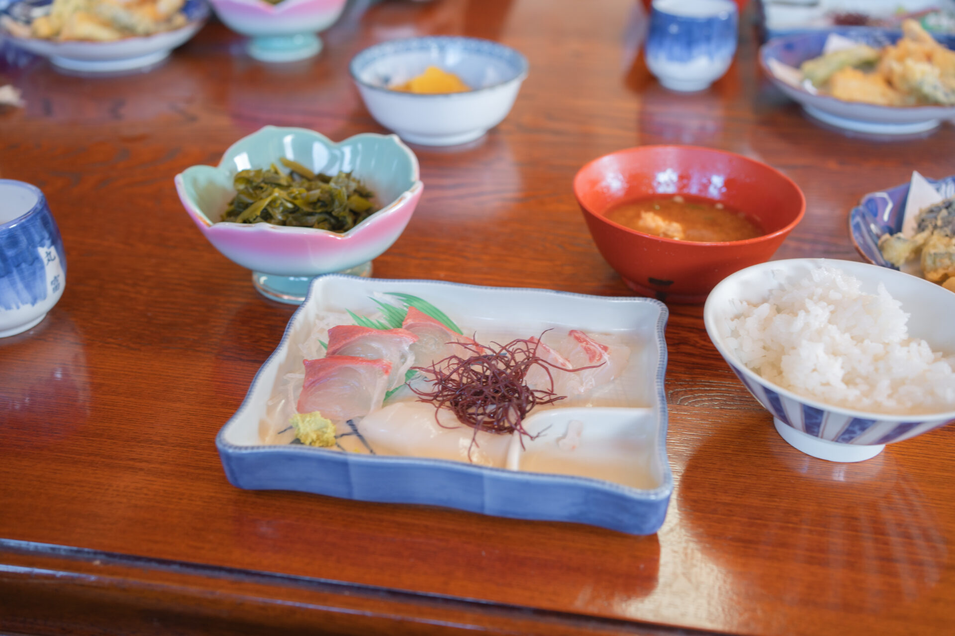 像岩亭の昼食