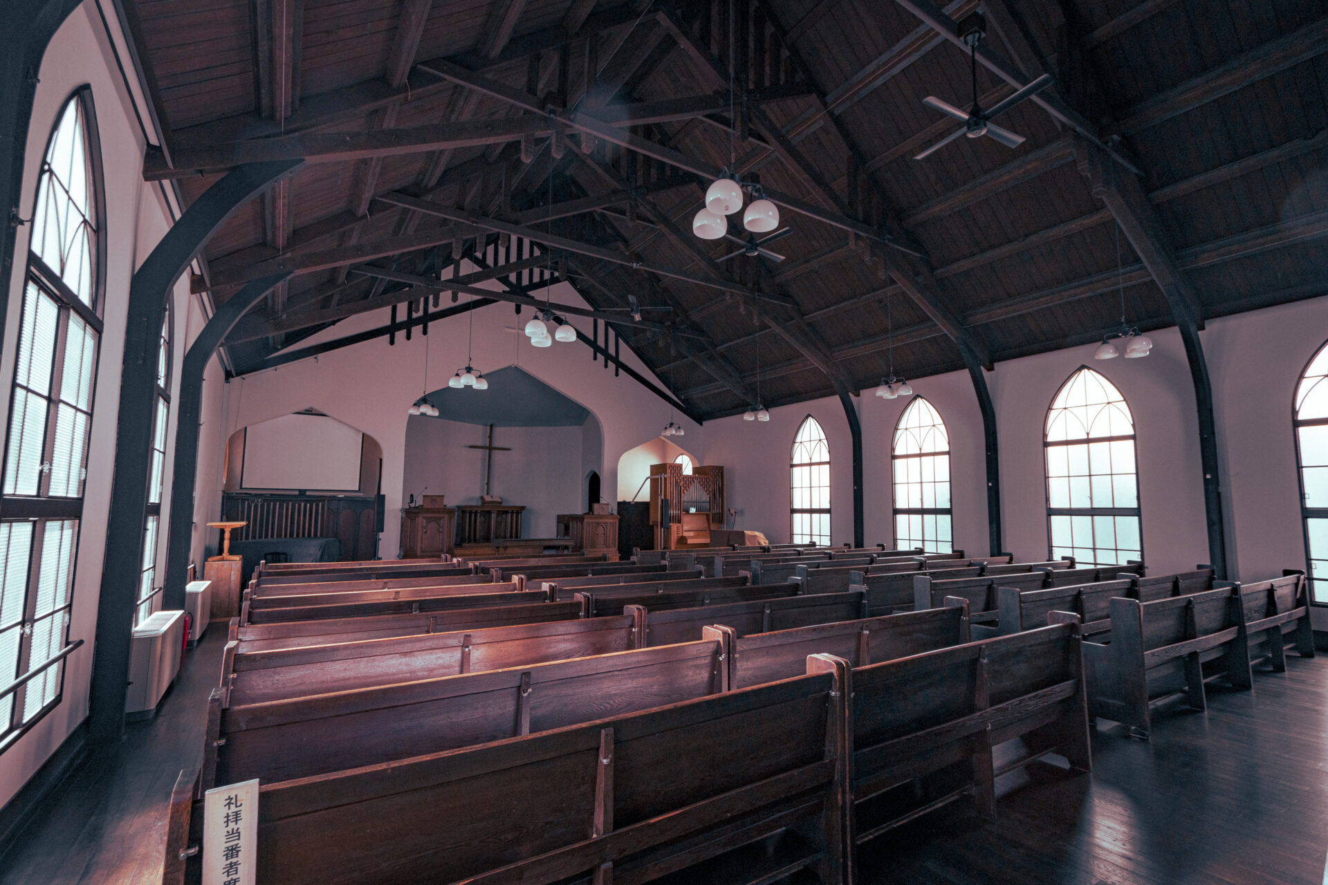 教会内部
