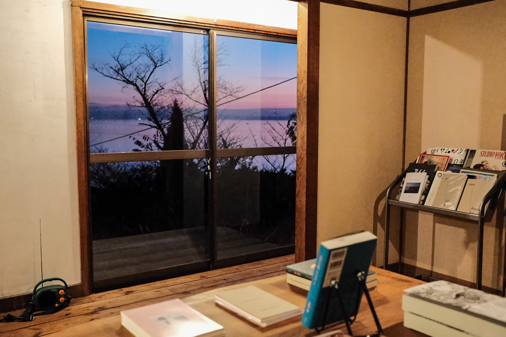 本屋aru店内
