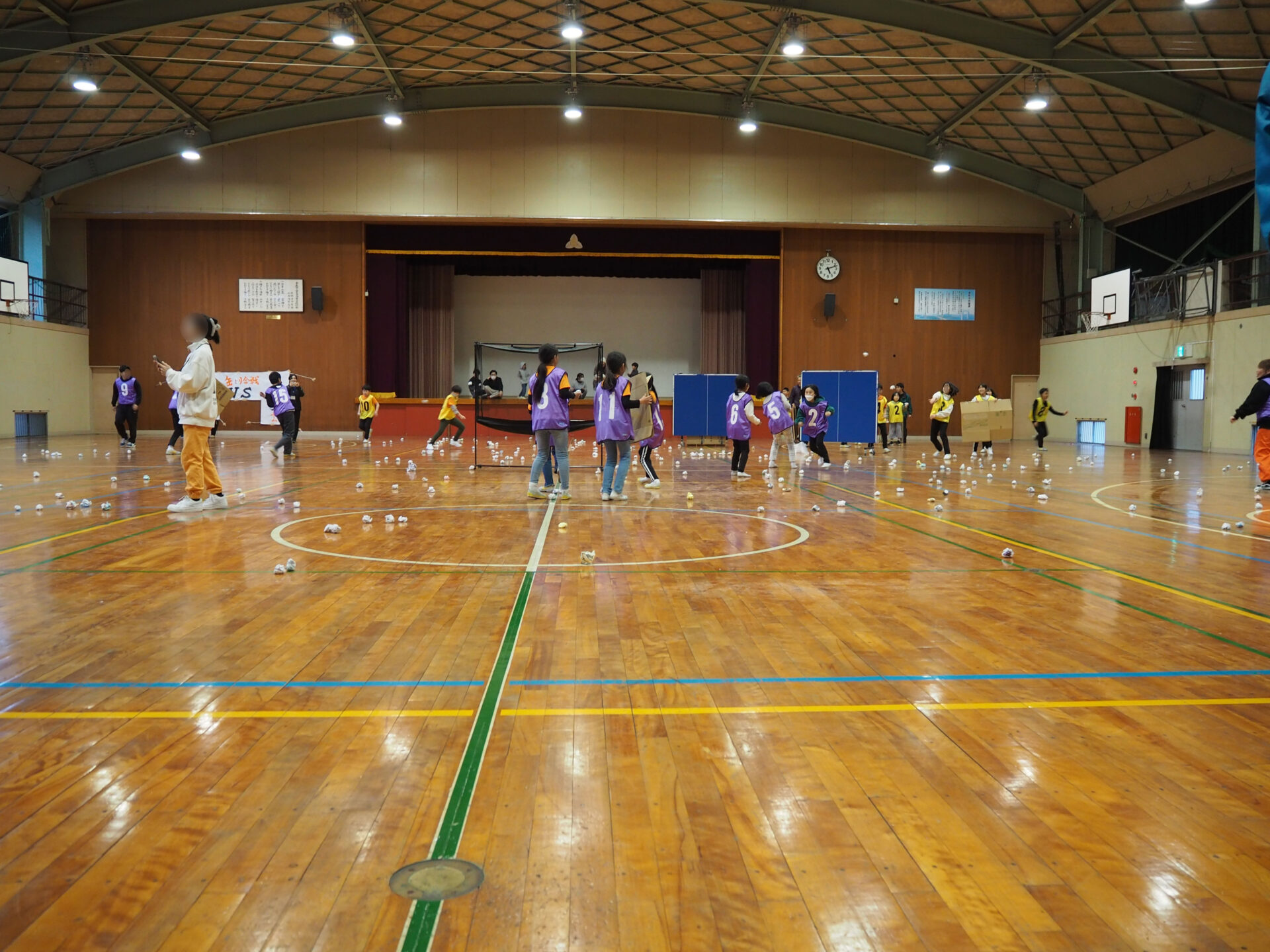 缶取り