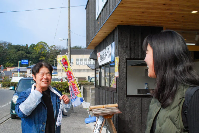 しもつい横丁 ～ 地産地消を積み重ねながら人々が集い賑わい続ける下津井をの未来を描いていく横丁