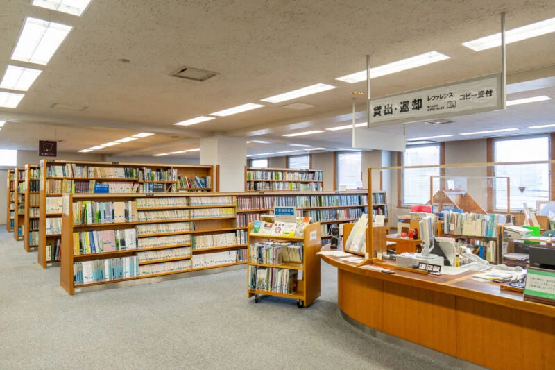 倉敷市立中央図書館 ～ 本を借りるだけじゃない図書館の機能と役割を紹介
