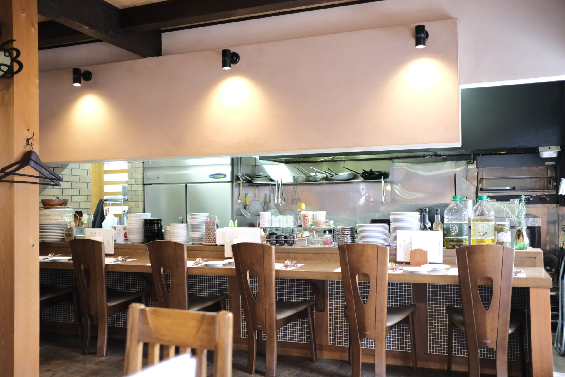 ぺーシェル―ナ店内