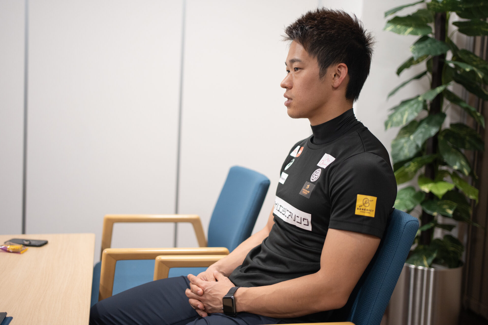 取材を受ける森下仁道さん