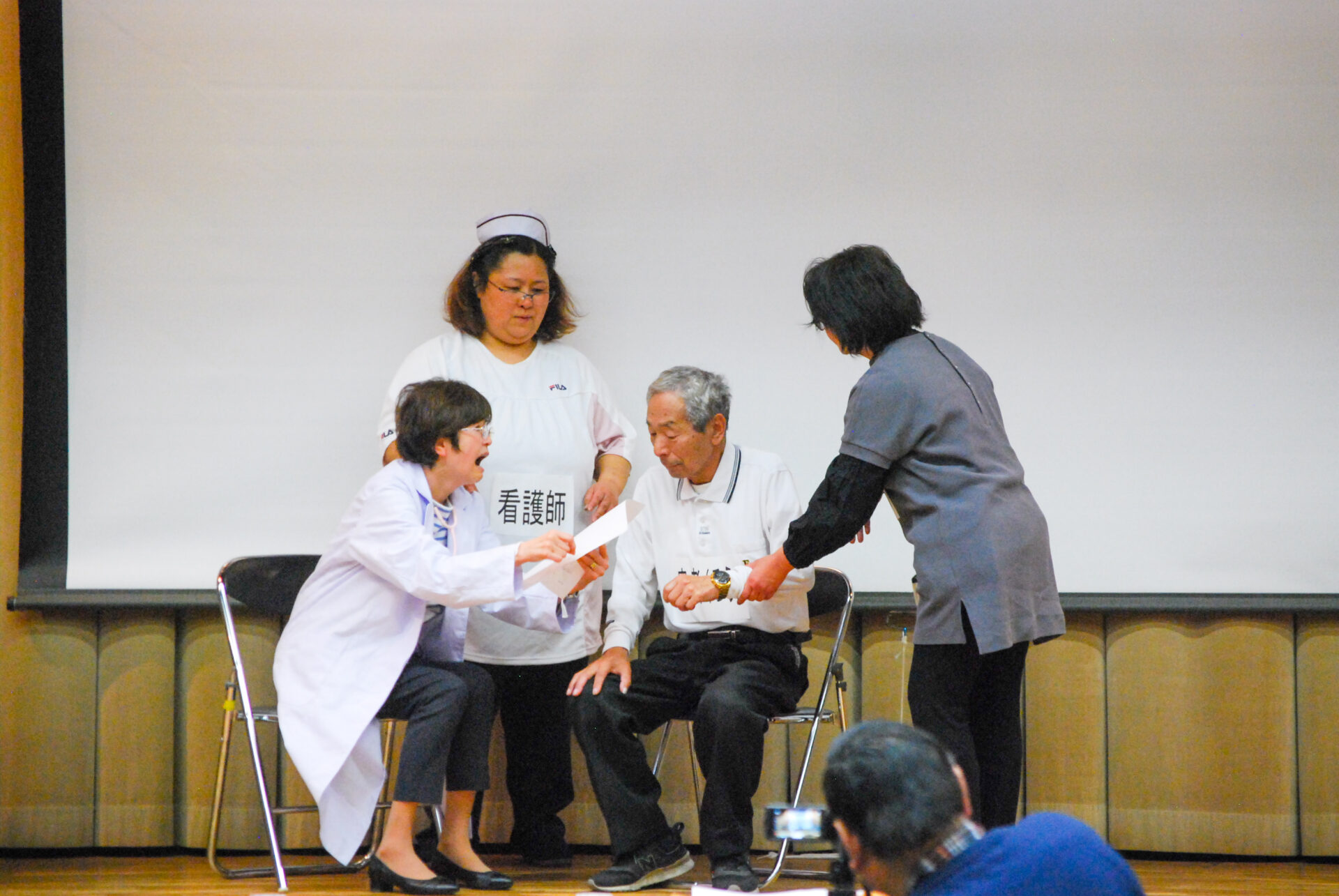 倉敷市聴覚障害者協会による寸劇