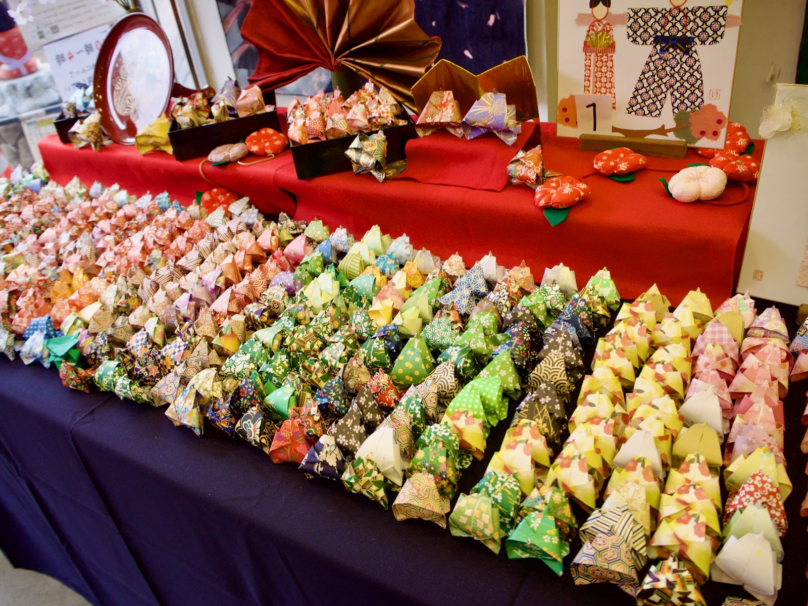Origami hina doll